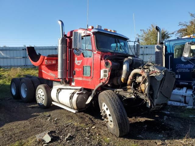 2007 Kenworth Construction T800