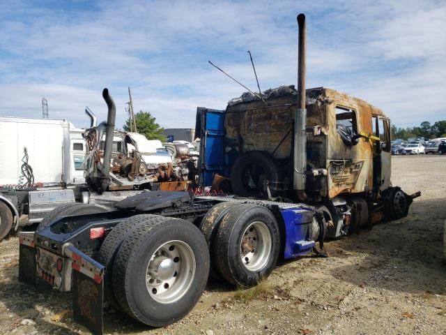 2015 Volvo VN VNL