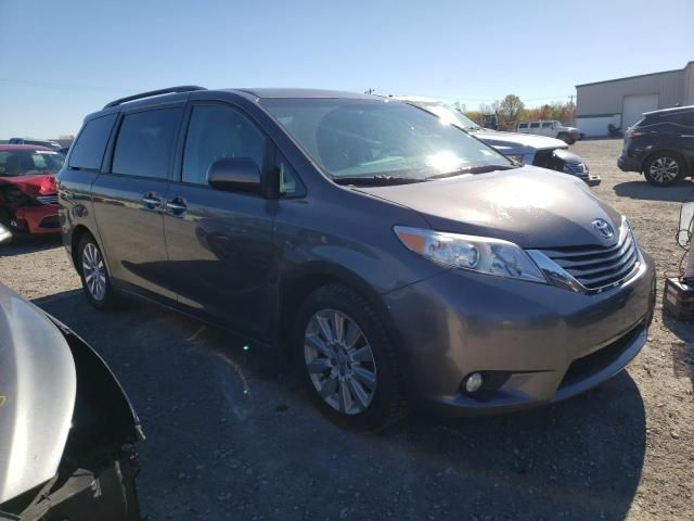 2015 Toyota Sienna XLE