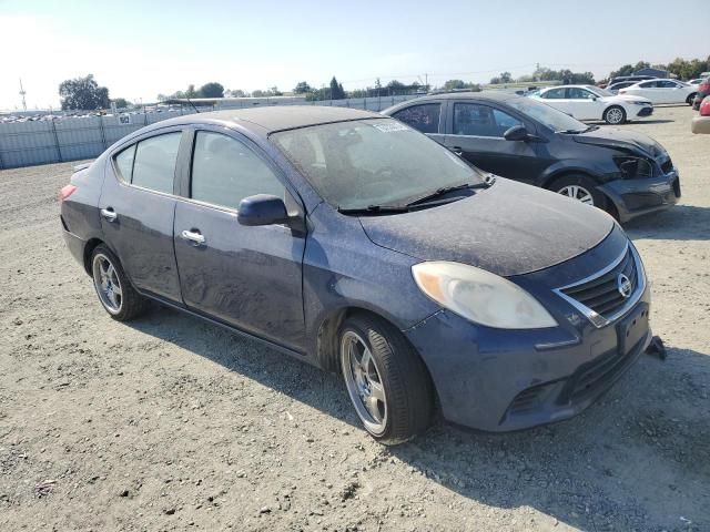 2013 Nissan Versa S