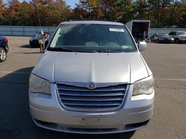 2008 Chrysler Town & Country Touring