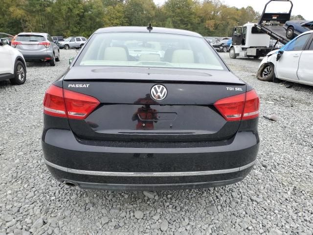 2013 Volkswagen Passat SEL