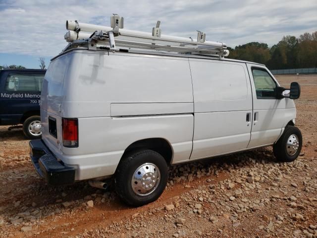 2014 Ford Econoline E350 Super Duty Van