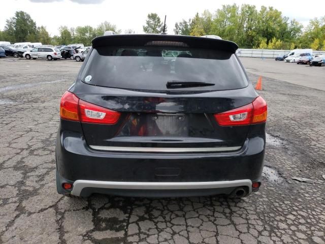 2013 Mitsubishi Outlander Sport LE