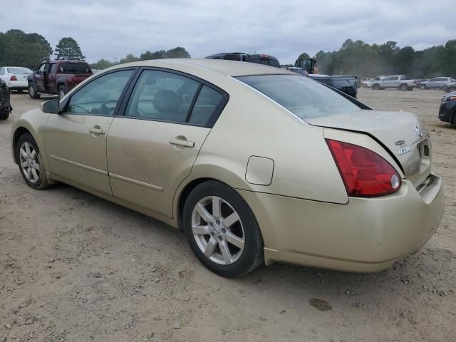 2004 Nissan Maxima SE