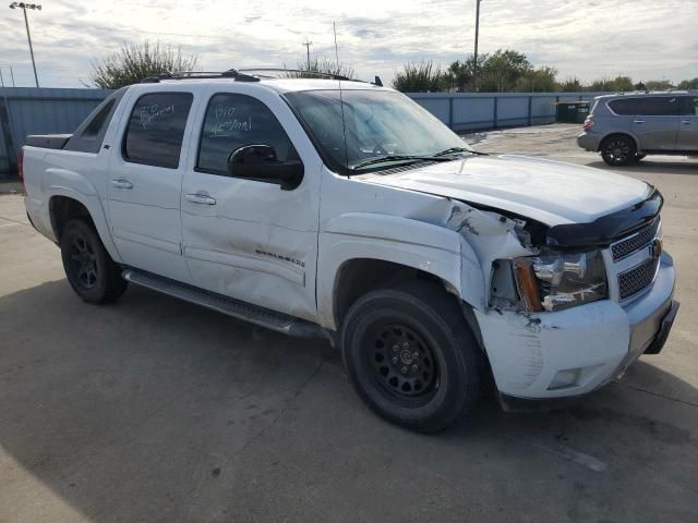 2011 Chevrolet Avalanche LT