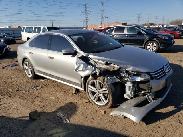 2013 Volkswagen Passat SEL