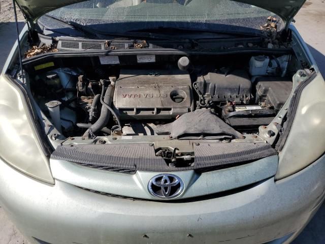 2006 Toyota Sienna XLE