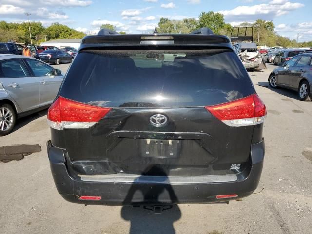 2011 Toyota Sienna XLE