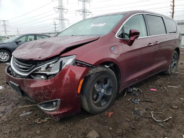 2018 Chrysler Pacifica Hybrid Touring Plus