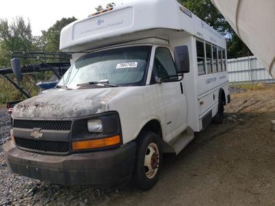 Salvage cars for sale from Copart Glassboro, NJ: 2006 Chevrolet Express G3500