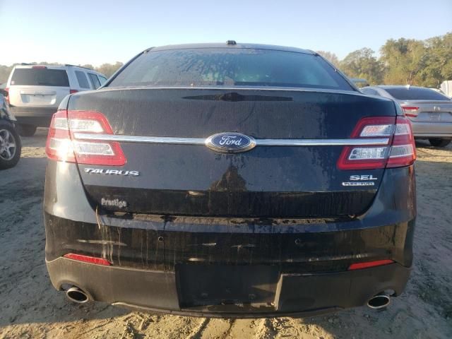 2018 Ford Taurus SEL