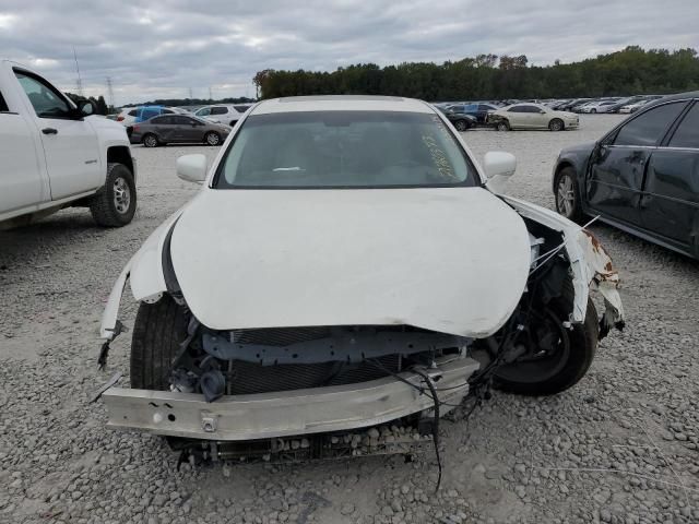 2013 Infiniti M37