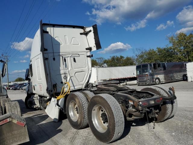 2023 Freightliner Cascadia 126