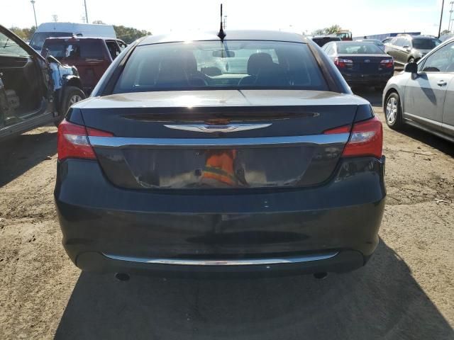 2013 Chrysler 200 Limited