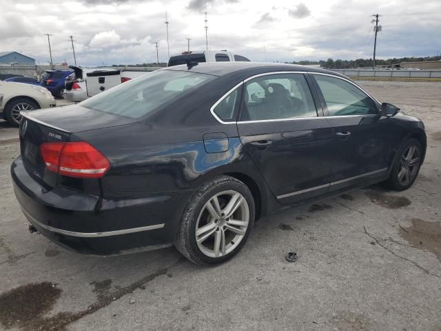 2012 Volkswagen Passat SEL