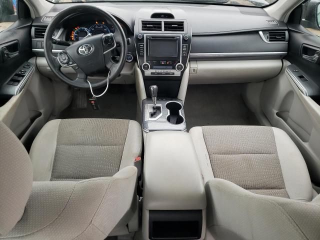 2014 Toyota Camry Hybrid