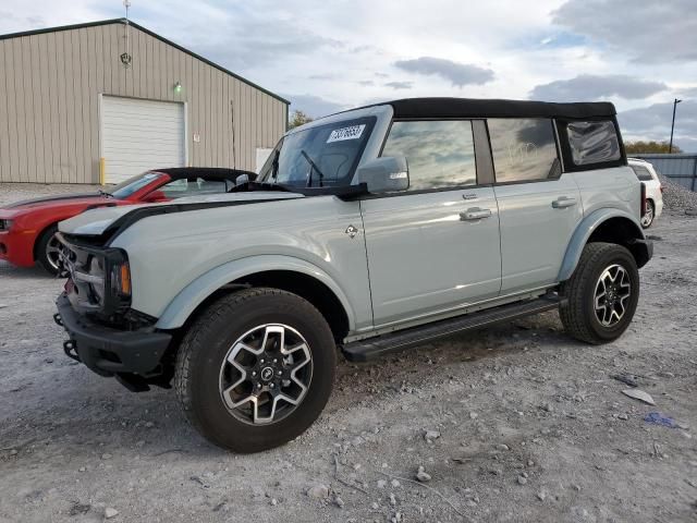 2023 Ford Bronco Base