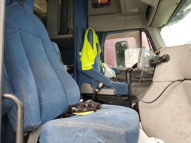 2007 Freightliner Conventional Columbia