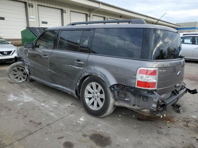 2010 Ford Flex SE