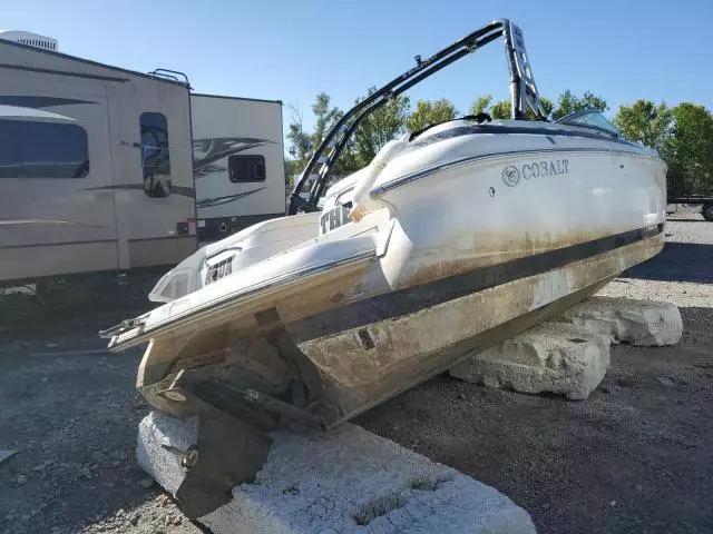 2001 FGE 252 Boat