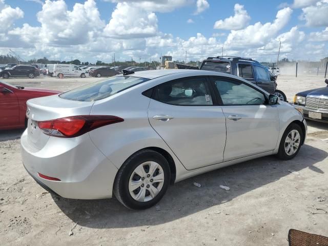 2016 Hyundai Elantra SE