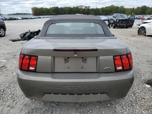 2001 Ford Mustang