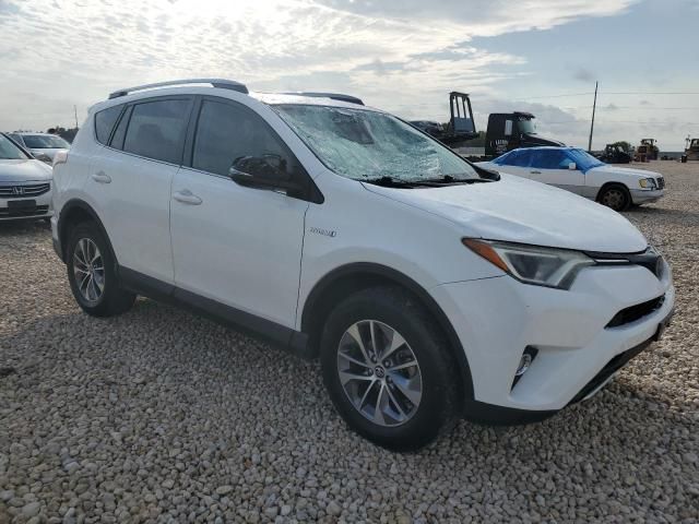 2018 Toyota Rav4 HV LE