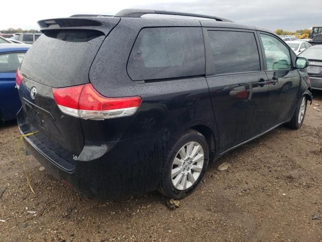 2014 Toyota Sienna LE