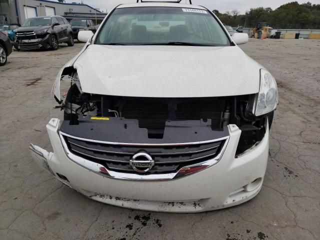 2010 Nissan Altima Base