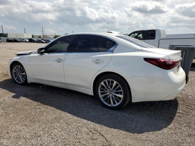 2018 Infiniti Q50 Luxe