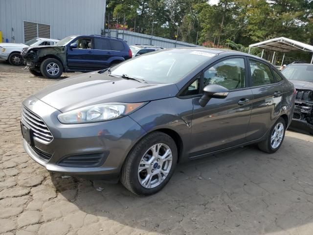 2015 Ford Fiesta SE