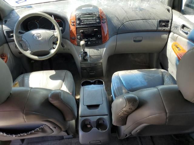 2006 Toyota Sienna XLE