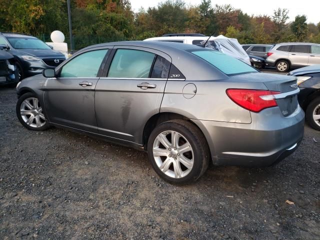 2013 Chrysler 200 LX