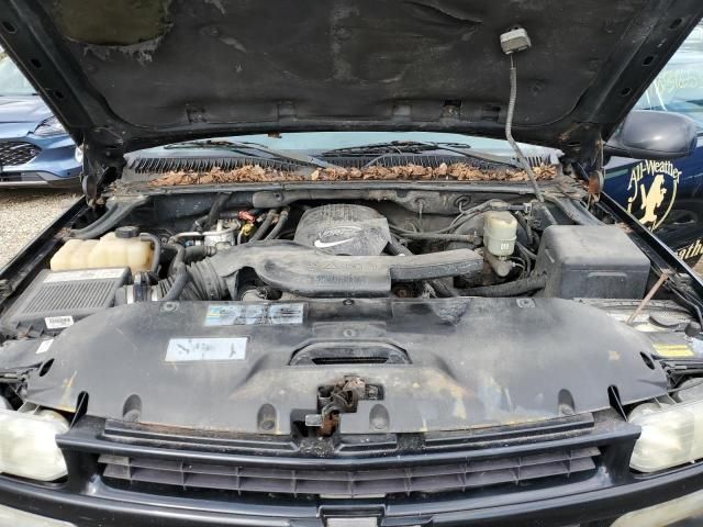 2002 Chevrolet Suburban K1500