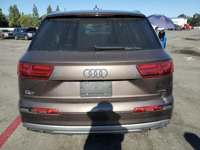 2018 Audi Q7 Premium Plus