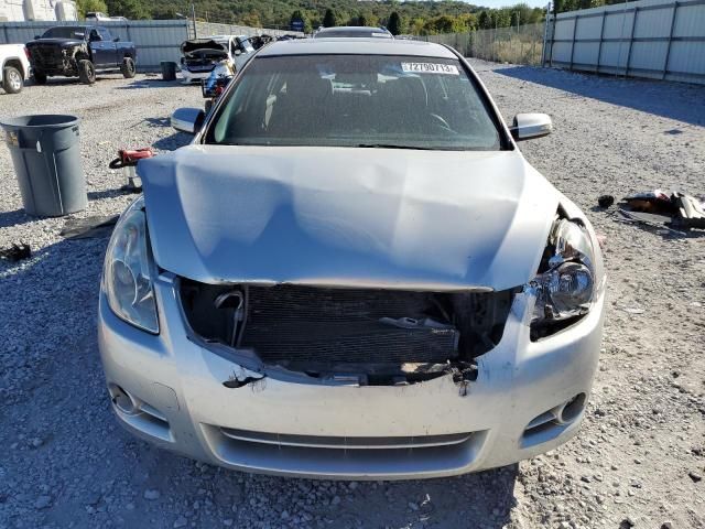 2010 Nissan Altima Base