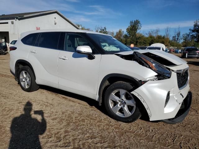 2022 Toyota Highlander L