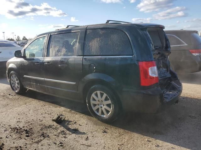 2016 Chrysler Town & Country Touring