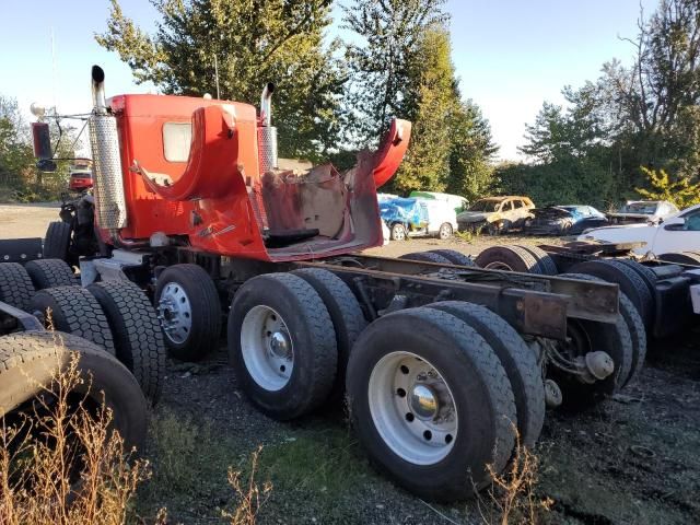 2007 Kenworth Construction T800