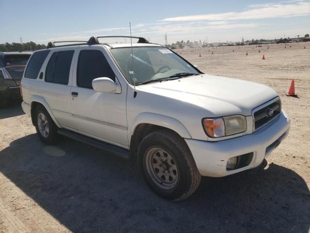 1999 Nissan Pathfinder LE