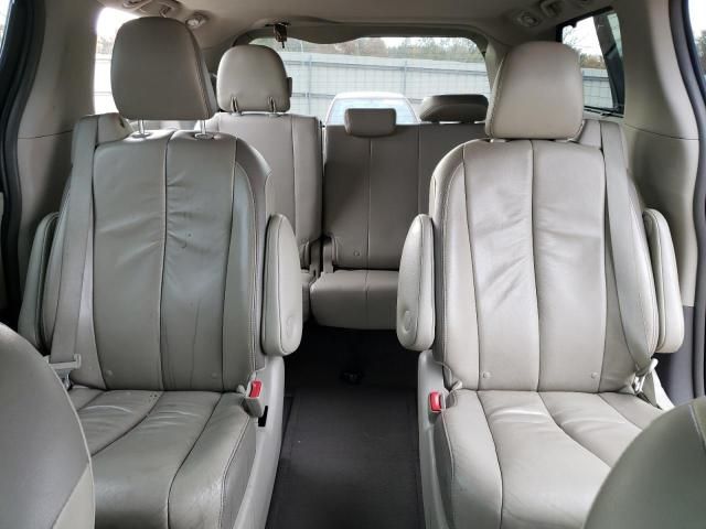 2012 Toyota Sienna XLE