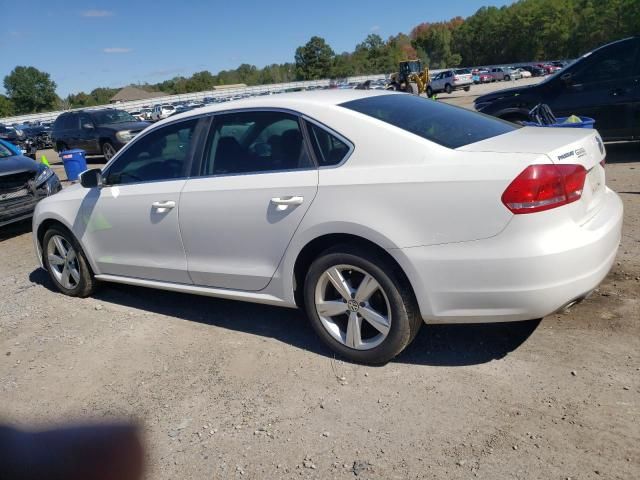 2012 Volkswagen Passat SE