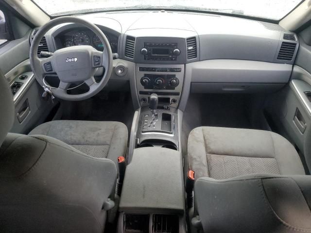 2006 Jeep Grand Cherokee Laredo