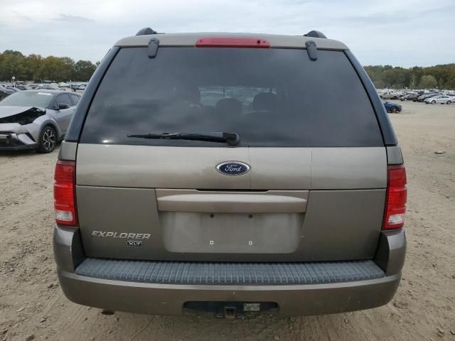 2004 Ford Explorer XLT