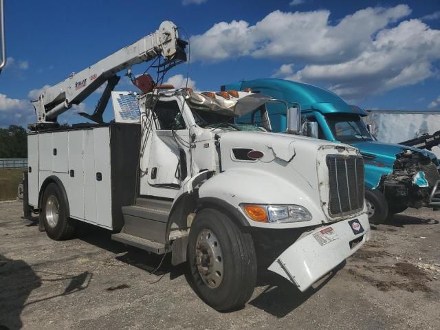 2019 Peterbilt 337