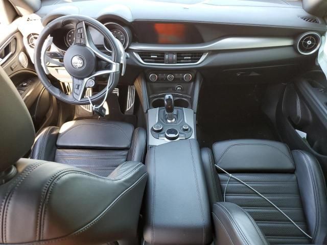 2019 Alfa Romeo Stelvio TI