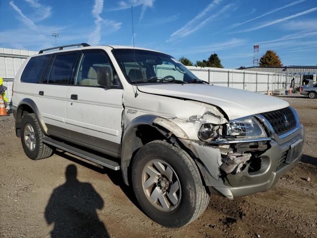 2002 Mitsubishi Montero Sport XLS