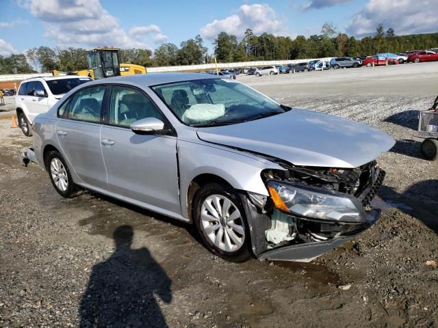 2012 Volkswagen Passat S