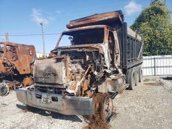 Camiones salvage para piezas a la venta en subasta: 1997 Dump Truck